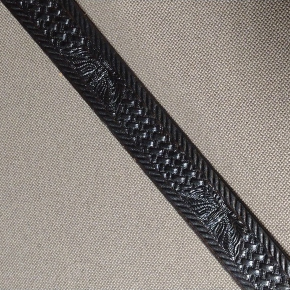 42" Leather Eagle embossed belt - Picture 3 of 8